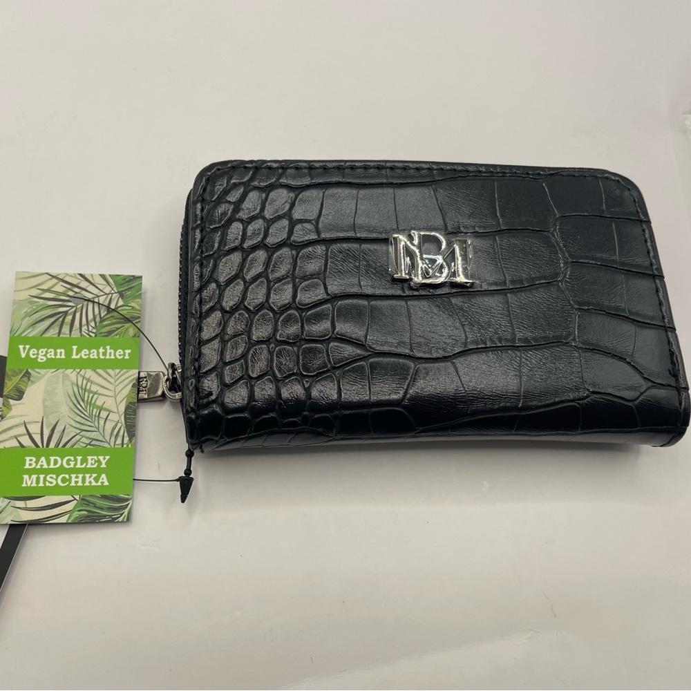 NWT Badgley Mischka Small Black Croco Wallet Coin Purse MSRP $39